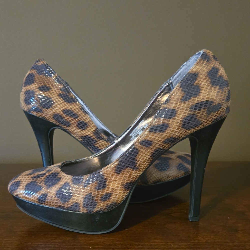 UK Style By French Connection Leopard Print Platform High Heels Size 9